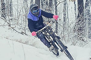 4 Best Winter Bike Helmets 2025 (Keep Head Warm) | BikePush