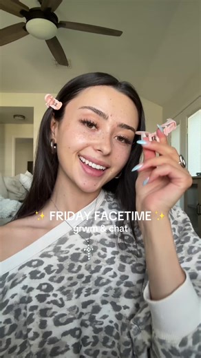 Friday FaceTime: Makeup & Catch-Up Session ✨