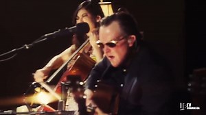 1M views · 28K reactions | Joe Bonamassa & Tina Guo - Woke Up Dreaming - Live At Carnegie Hall Follow or stream Joe here: https://joeb.me/FolloworStreamJB | Joe Bonamassa | Facebook