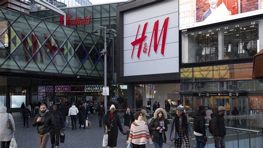 Nervous retailers slashing prices amid shopping slowdown