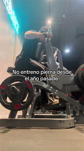 🤯🤯 #gym #humor #añonuevo #fyp