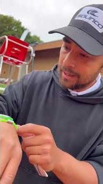 Advertisement / Stringlet x Solinco tennis wristband. www.the-tennisbase.de #tennis