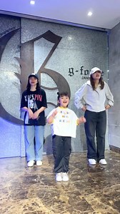 Ahaha sensya po di ko pa po memorize tong randomantic dance trend!😁 Thank u mga Ate ko sa gforce dance center classmates sa pagturo sa akin and for dancing w/ me.☺️ Eyyyy!🤙🤙🤙 #reelsvideoシ #reelsviralシ #alyonabaquial #randomantic #reelsviralfb #reelsfb #reelsfacebook #fy #fyp #fypシ #fypシ゚viralシfypシ゚ #fypシviralシ2024 #fypシ゚viralシ2024fyp | Alyona Baquial