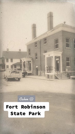 📍Fort Robinson State Park. This cabin/house can sleep 14 people 😳 #nebraska #fortrob #summervacation
