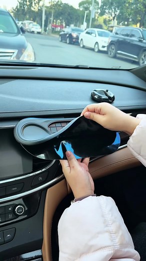 Practical Anti-Slip Mat Mobile Phone Holder