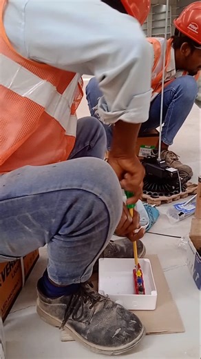 how to fixing termination connector on junction box #electrician #wiring #electricalconnections