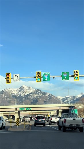 Exploring the Beauty of Utah's Mountains on I-15