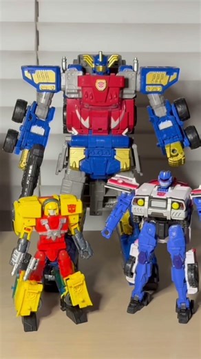 Powerlinx #transformers #optimusprime #transformerslegacy #transformerstoys #toys #hasbro #autobots