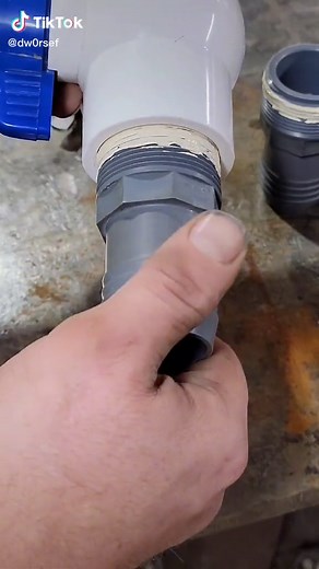 Sealing Plastic Threads: Ditch Teflon Tape, Use Pipe Thread Sealant