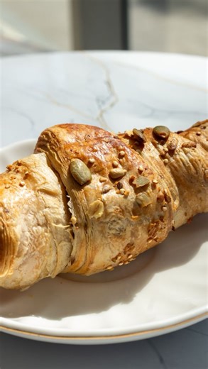 🥝 | Machis, protein bar | siii!! En Machis ampliamos nuestro menú, ahora tenemos nuevas opciones súper ricas y saludables para ti✨🧋🥐 ademas está semana estaremos... | Instagram