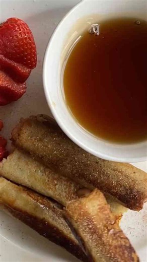 Biscoff French toast rolls sweet and crispy delight