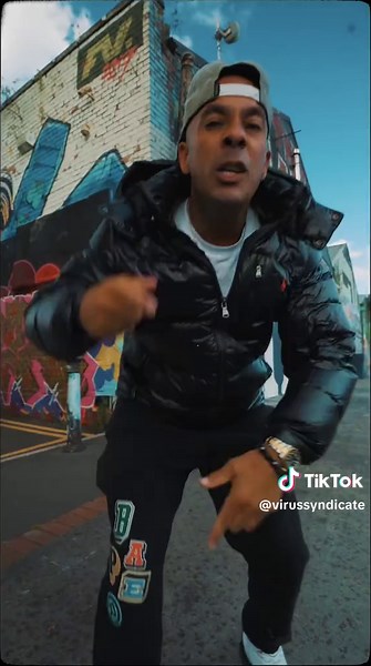 Exploring Virus X by Darkzy and Grottingham