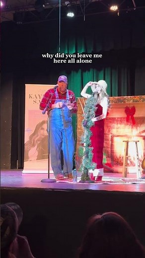 A live Hee Haw tribute skit? #heehaw