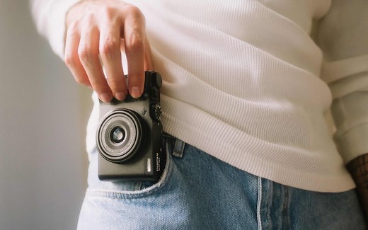 理光GR系列又涨价了 看看这款富士口袋相机：Fujifilm XF10