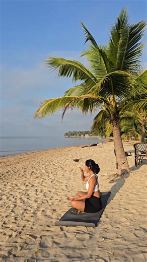 Ashwitha S on Instagram: "Totally — it was a 13-day trip, and I didn’t shoot every single day. So I’m sharing only a few highlights… because honestly, most days looked pretty similar (in the best way 😄). Workouts, runs, doing absolutely nothing, reading, cafés, beach time, trying new food, and yes — a few cheat meals too. Somehow I still kept my balance by eating 2 meals a day and staying active throughout the day. Just a quick note: this isn’t a “rule” or a plan for everyone — every body works