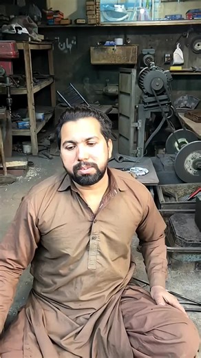 Juicer jelly repairing the blacksmith #contenttips #creatorgrowth #fyp #trendsetting #contenthacks