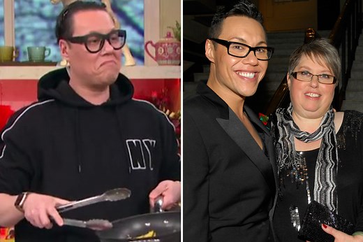 Emotional Gok Wan fights back tears on This Morning as over missing his family