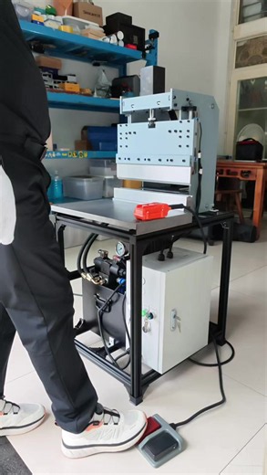 Mini Hydraulic Press Brake: Compact Press Brake Tooling Guide