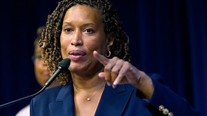 Who is running for DC mayor and what challenges could be awaiting?