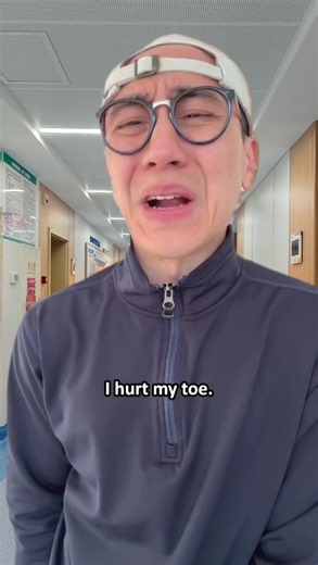 ER POV: Patient with a Stubbed Toe Claiming Workplace Injury