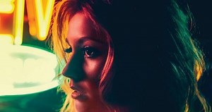 Ella Henderson - 'Ghost'