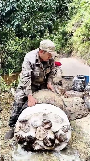 Freeing a Solid Rubber Block from the Collection Bucket