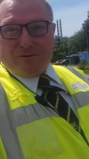 #Security Sausage thinks his Policy trumps my Rights #Funny #angry #fail | PINAC Media Audits