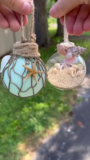 Easy beach craft idea! 🎨🐚#diyideas #easycrafts #artsandcrafts #beachvibes #tutorials | Emily Seilhamer Art