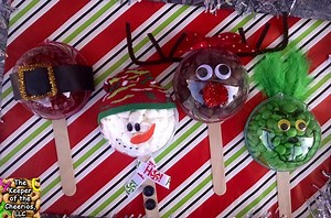 17M views · 289 reactions | CHRISTMAS TREAT POPS- would be so cute...