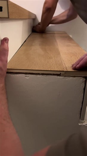 5.9K views · 18 reactions | Mount parquet step with blocks and foam - solid solution or bung with Cladding concrete step with parquet flooring parquet step, white MDF setting step. #parkettpro #meisterbetrieb #ad #advertising #fypシ #virals #cabin #homedecor #home #work #satisfying #construction #design #decor #interiordesign #interior #house #How #howto #diy | Room Do | Facebook