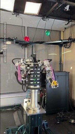 Watch This Robot Juggle Like a Pro