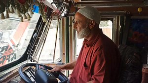 #Traffic_Update_NH_44 Traffic plying Smoothly Both Sides On National Highway 🛣️ Jammu Srinagar | Tahir Banihali