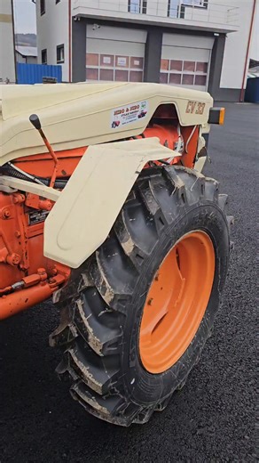 Din nou la registru auto Român. Se efectuează RAR asigurare si numere de înregistrare. | Nibo Utilaje Livrari