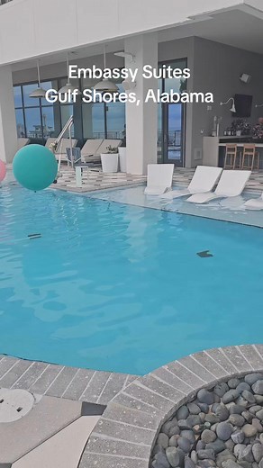 Embassy Suites, Gulf Shores, Alabama Check out the gorgeous pool deck with views of the Gulf! Embassy Suites by Hilton Gulf Shores Beach Resort has a new locals day passes for the pool that sounds amazing! #gulfshores #alabamabeaches #gulfshoresalabama #gulfcoast #albeachblogger | Gulf Coast Journeys