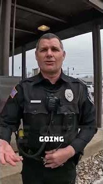 🚨 Auditor Detained After Refusing to Identify While Recording at Bank 🎥⚖️