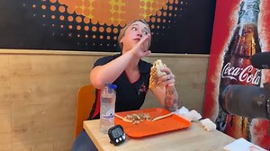 1.8M views · 22K reactions | American professional eater Katina Eats Kilos versus the 2.5kg GigaTacos Challenge at O'Tacos Mechelen in Mechelen, Belgium in between Brussels and Antwerp. She has just 30 minutes to finish and win the delicious €25 meal free plus a spot on O'tacos’ Wall of Fame!! Thanks everybody for tuning in and watching!! | Randy Santel | Facebook