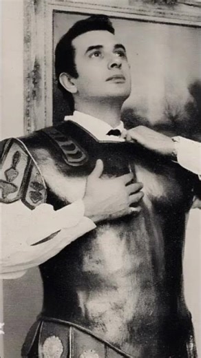 Glorious live singing!!! Franco Corelli sings as pollione #opera #tenor #belcanto #shorts #bellini