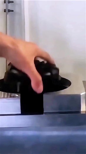 CloudNC on Instagram: "Spin welding a plastic part . (We make and post CNC machining and manufacturing videos that inspire us.) 🎥 MP Sonic #machineshop #machinist #engineering #fabrication #fabricator"