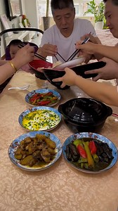 1.8M views · 12K reactions | Million View Trending Video Hungry Chinese Family Eating Challenge Incredible Satisfied Ep11 | Trends | Facebook