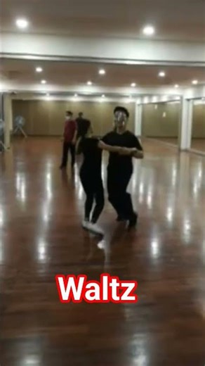 "สอนเต้น Waltz เบื้องต้น | Basic Waltz Tutorial"