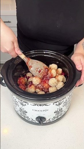 Easy Cranberry Meatballs