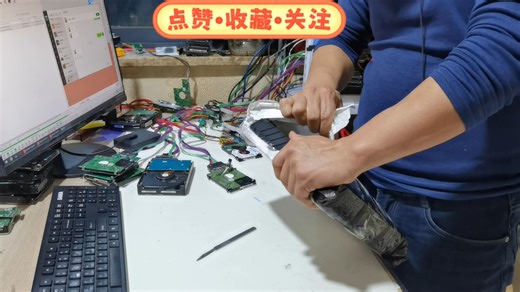 免费教你一招监控海康录像机格式化怎么恢复#数据恢复#硬盘维修#视频修复