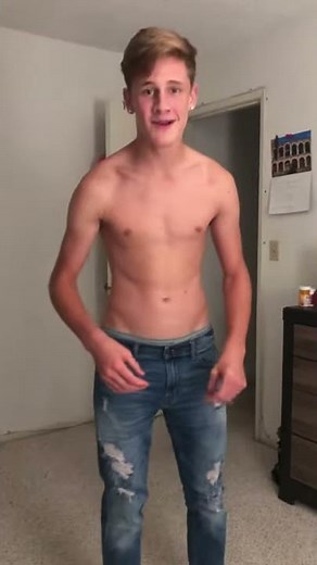 Dylan 16 belly roll
