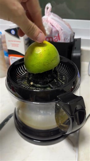 Espremedor de frutas mondial com defeito crônico no PRIMEIRO USO, comprado há 3 dias