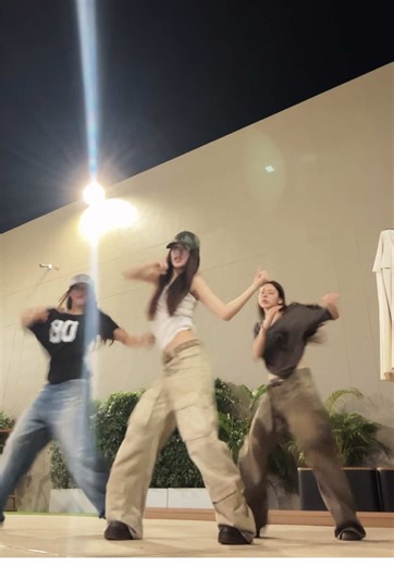 DC:@Travy #maria #dance #justinbieber | dance