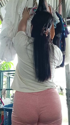 how to hang and dry clothes properly in the morning