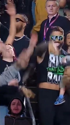 Jey Yeets with the fans - (08/12/2025) #wwe #wrestling #ytshorts #shorts #viral #yeet #jeyuso