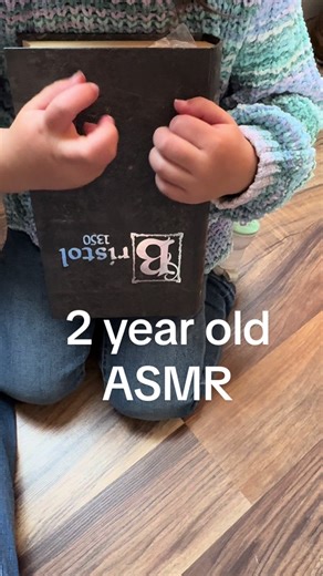 She’s baaaaack 💖☁️😴 #asmr #tapping #lofi #relaxing | Asmr