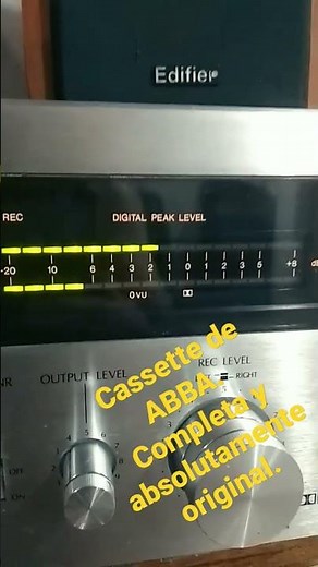 ABBA Grandes Éxitos completamente original.