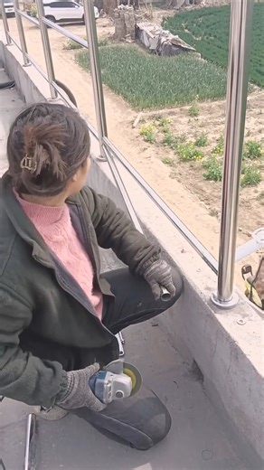 1.8M views · 6.2K reactions | Stainless Steel Lady  #stainless #stainlesssteel #lady #hardwork #workout #skill #skills #technique #fbreels #fblove #fbpost2024 #fbreels23 #fbreelsfypシviral #reelsvideoシ #reelsviralfb #love #amazing #adorable #adsonreels #ad | Stainless Lady | Facebook